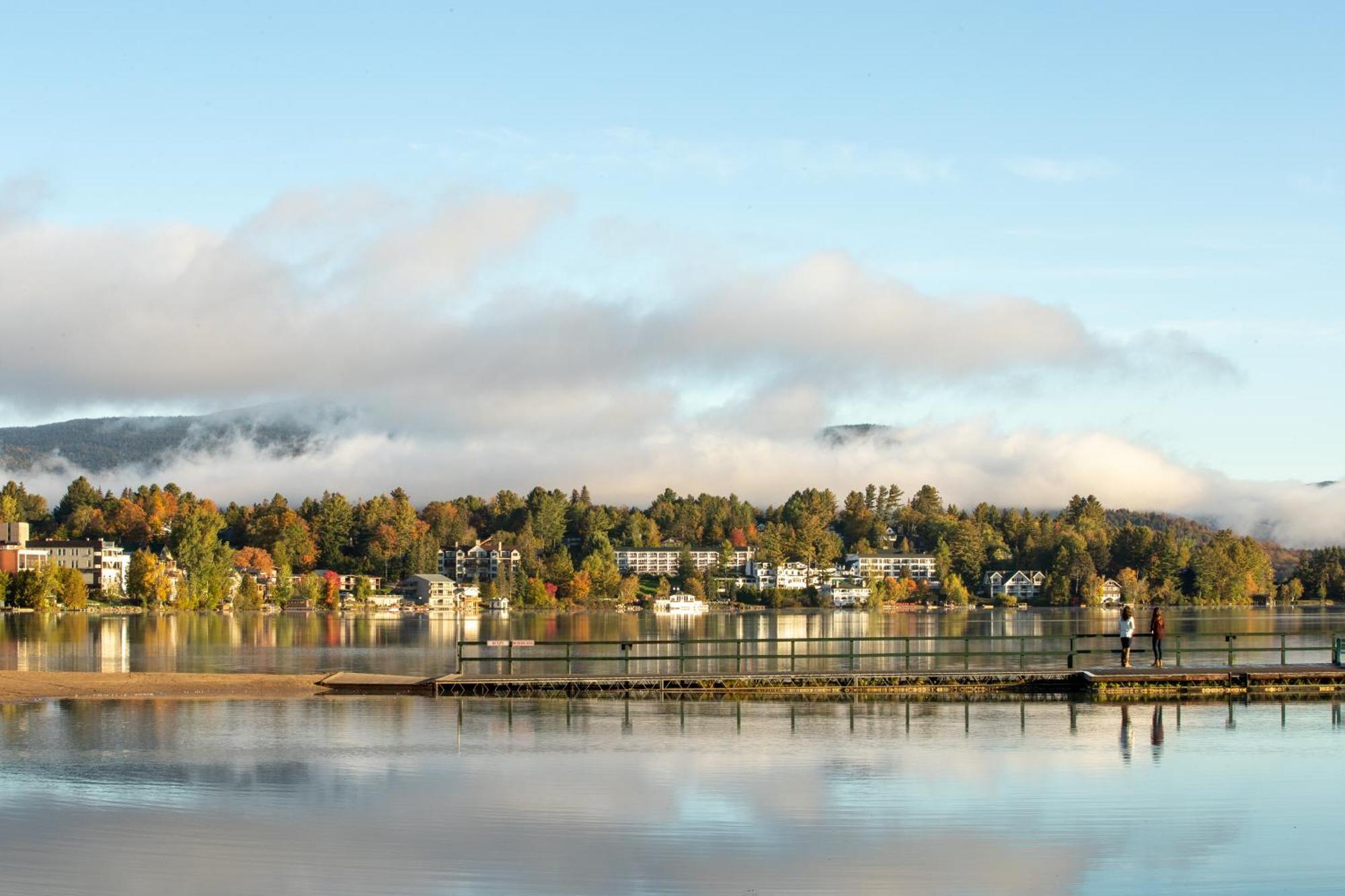 Lake Placid Inn: Main Street Екстер'єр фото