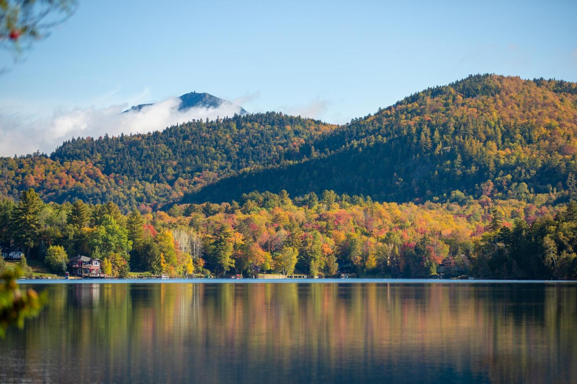 Lake Placid Inn: Main Street Екстер'єр фото